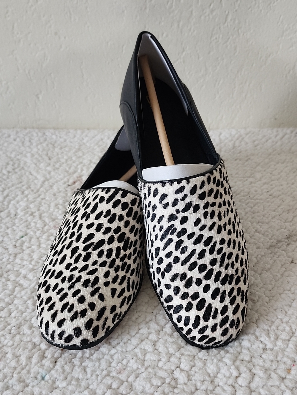 NWOT Clarks Pure Tone Loafers Black White Spotted Calf Hair Flats - Women's 8M